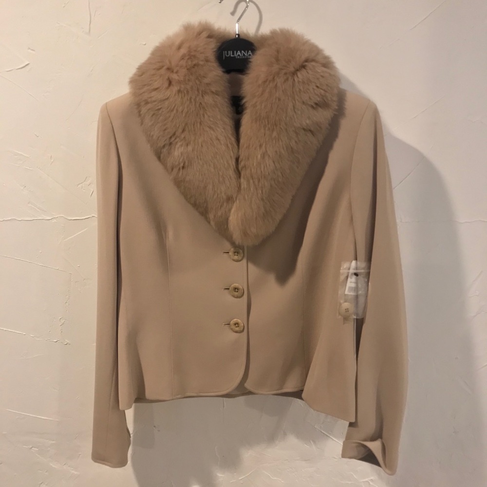 New with tag- exquisite Juliana suit